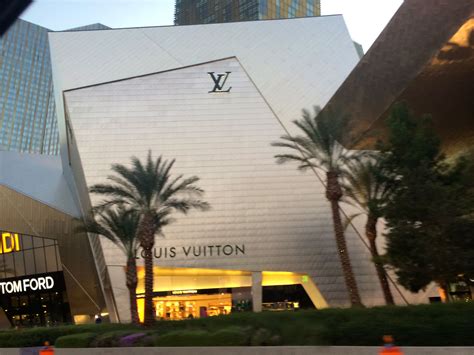 louis vuitton ottawa locations|Louis Vuitton las vegas nv.